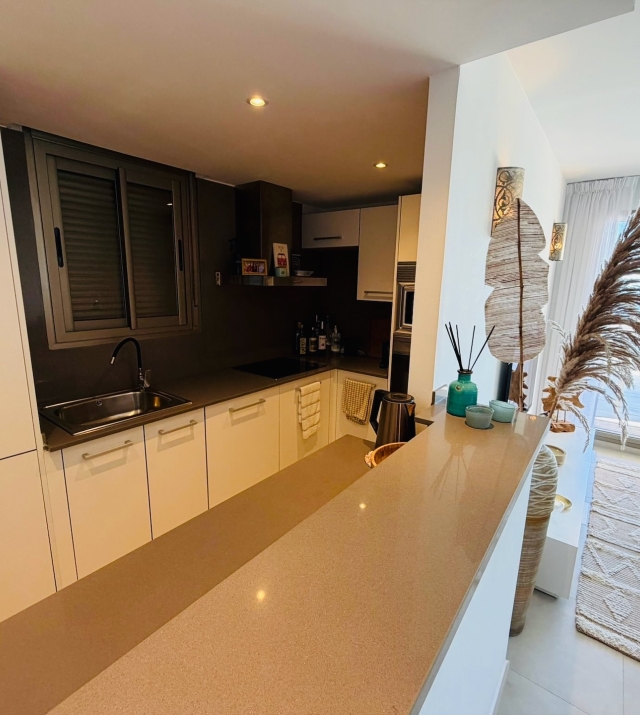 Resa Estates Ibiza Cala Tarida sea views apartment te koop kitchen 3.jpeg